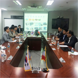 Adineh Group Chairman's Trip to South Korea for Negotiationd with Foreign Partners